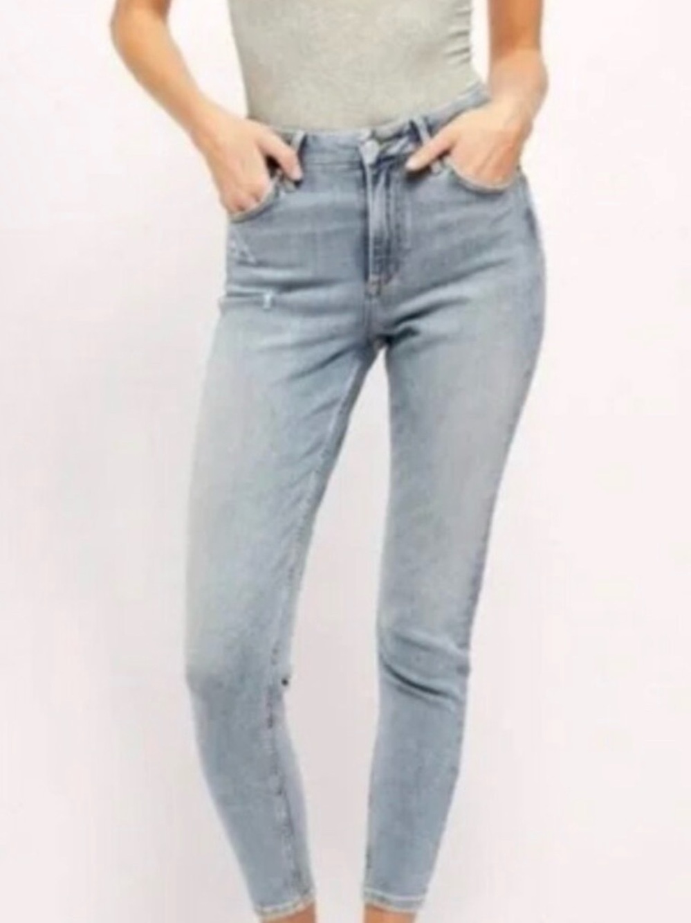 🔥 We The Free by Free People Montana High Rise Skinny Jeans in size 32!